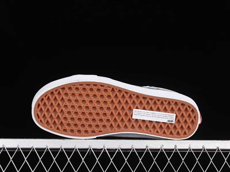 All categories Vans Vans series Vans Mid Vans China Vans Sk8-Hi Pro Vans professional skateboard series high-top sneakers VN0A5KS15XH